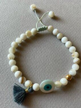 White Beaded Bracelet with Evil Eye CharmM352
